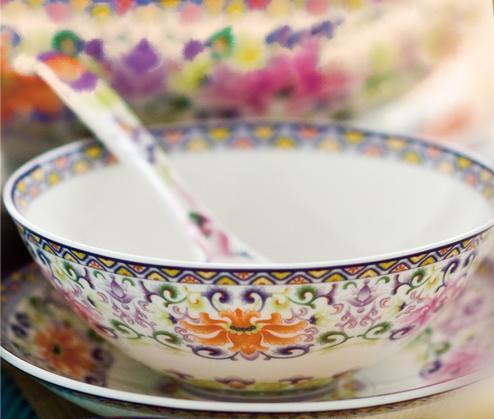 红粉世家-成套餐具