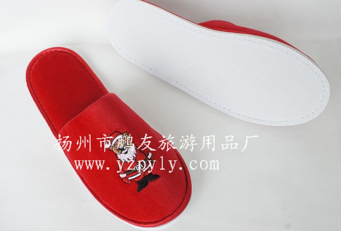 毛绒类拖鞋