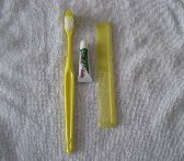 牙刷梳子-成套一次性用品