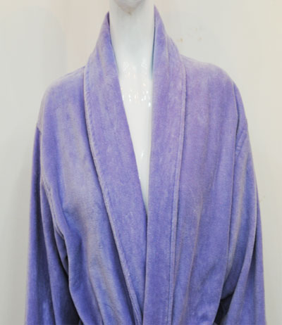 紫色割绒浴衣