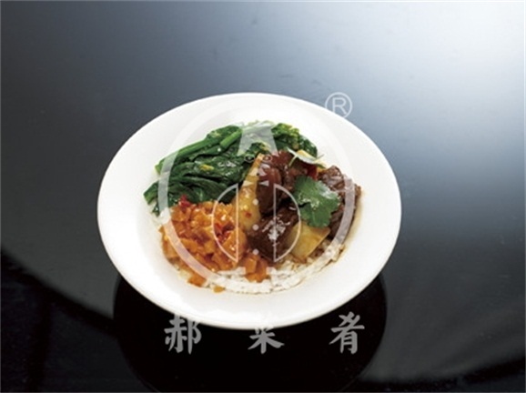 土豆炖牛肉简餐