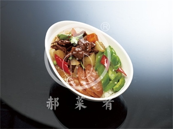 红烧牛肉简餐