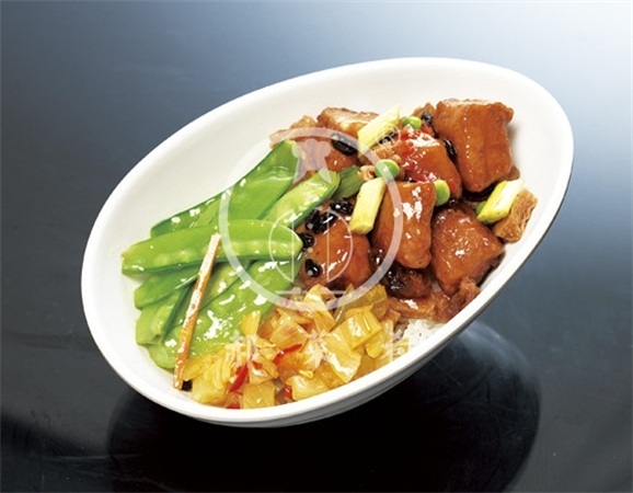 豉香排骨简餐