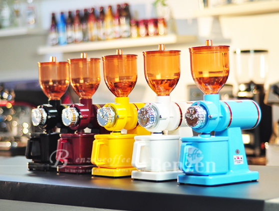 飞马610N专业鬼齿咖啡磨豆机 600N电动平刀研磨机家用商用 