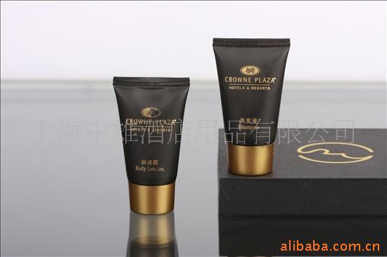 洗发液