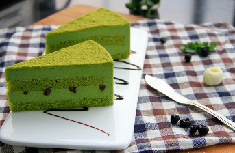抹茶红豆慕斯