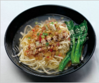 酸菜鸡肉汤面