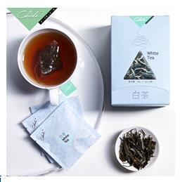 三角包 白茶