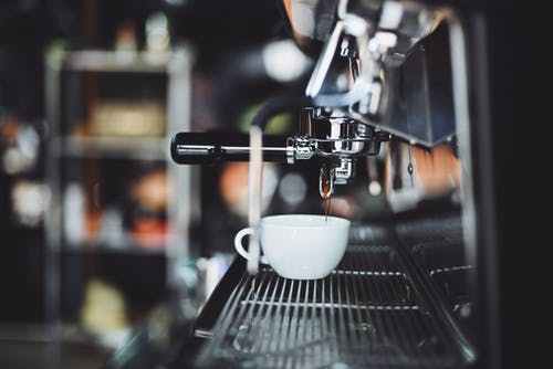 选购意式半自动咖啡机的技巧是什么