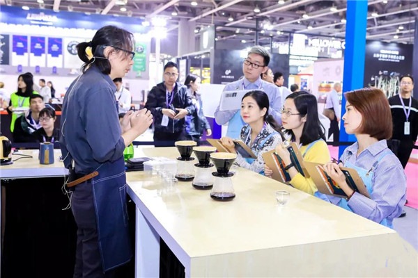 纵观餐饮业百态，2020行业新突围@Hotelex广州