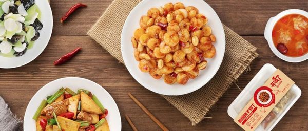 海底撈終于干“中餐”了！半成品菜真的是"香餑餑"？