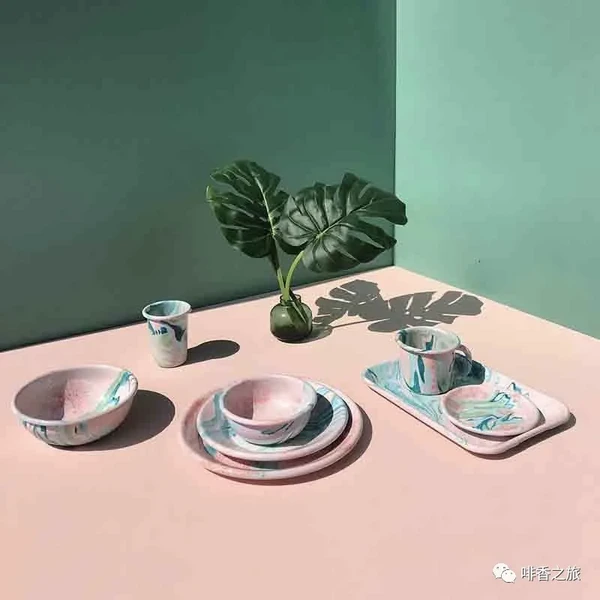 这两款咖啡杯颠覆了搪瓷在我心里的印象