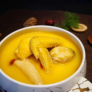 花膠雞湯