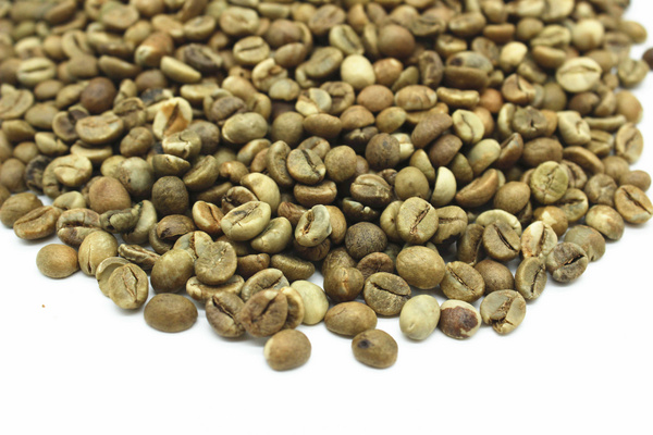 乌干达罗布斯塔日晒