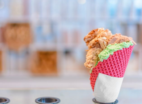 冰淇淋机价格影响因素浅析 让你更懂它