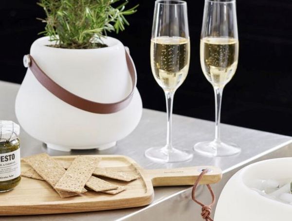 V'LUXX - Cordless Table Lamp