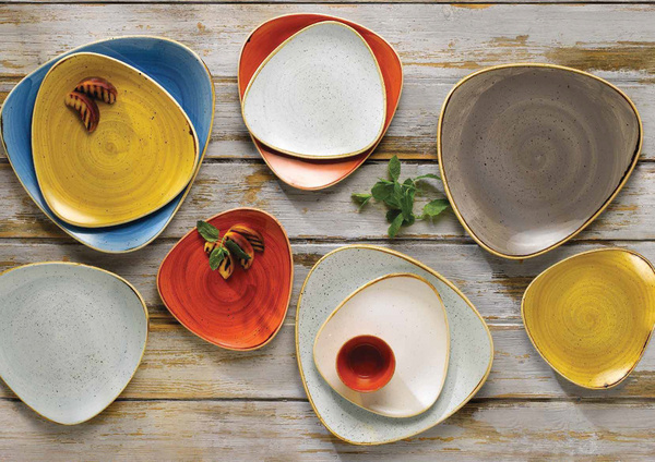 CHURCHILL - Chinaware