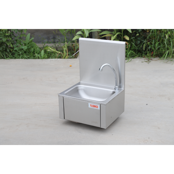 不銹鋼醫(yī)用膝推水槽Stainless steel sink