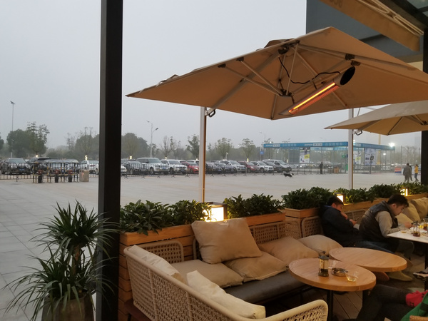 伟而特 红外取暖设备Blade S