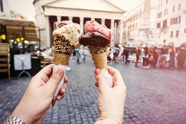 越卖越贵的冰淇淋市场，人们还会为它再买单吗？