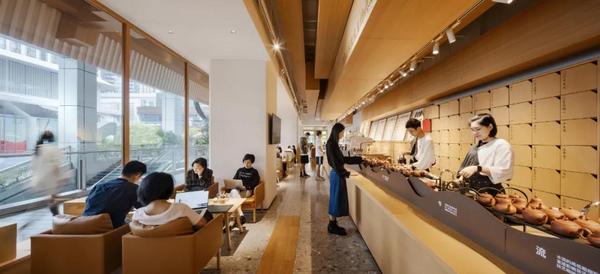 为什么，喜茶在深圳开启全球首家手造店？
