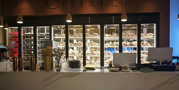 上海金城制冷设备有限公司  酒水柜