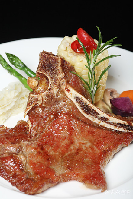 北腾实业  带骨牛排