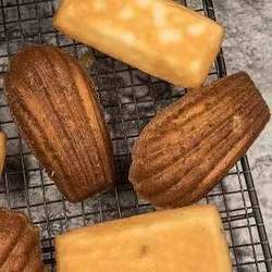 柠檬烘焙玛德琳