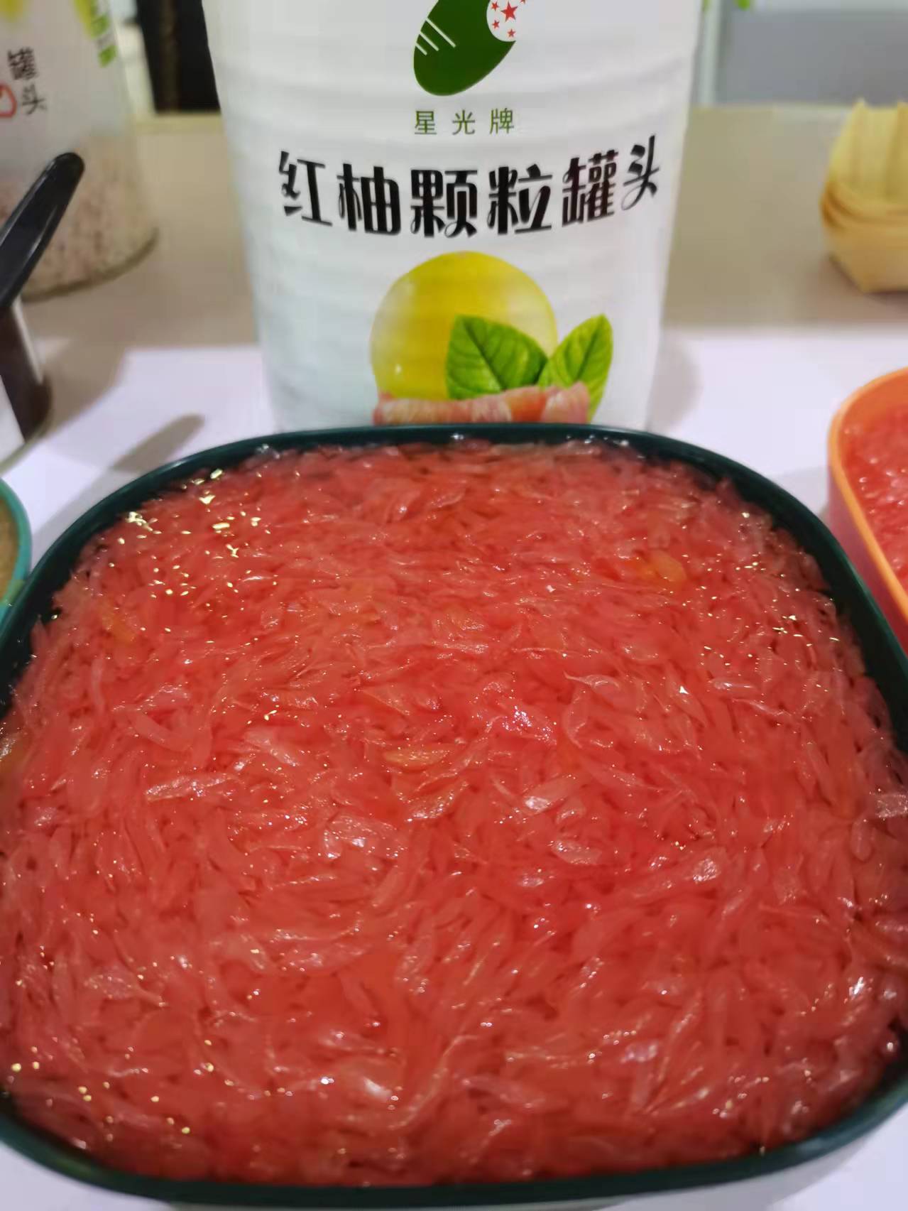 紅柚顆粒罐頭