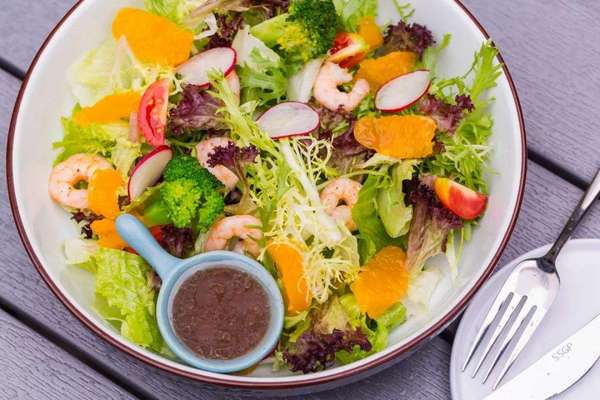 上海安得利企业管理（集团）有限公司 轻食沙拉