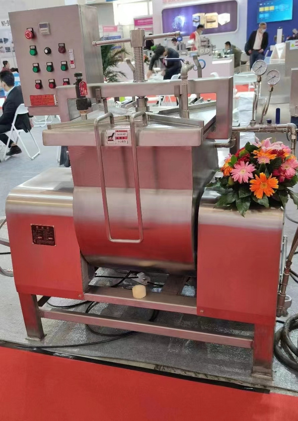 蒸煉機(jī)