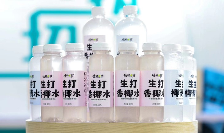 100%香椰水