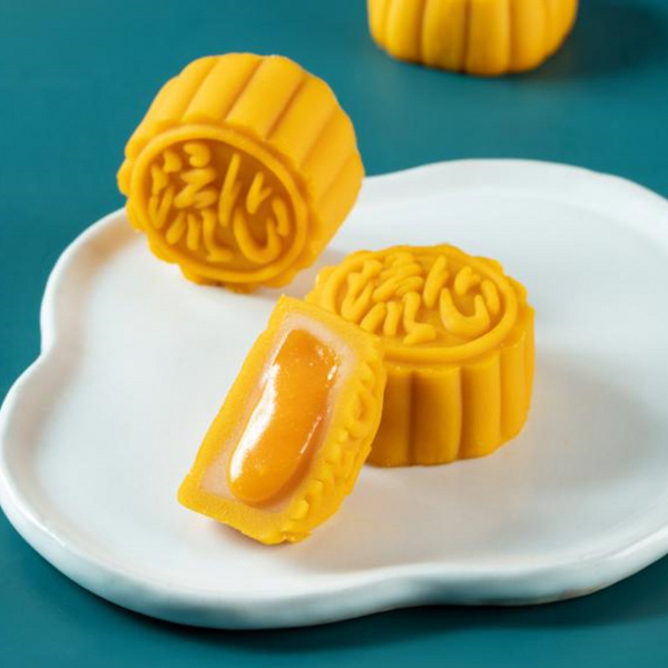 珠江饼业桃山奶黄流心系列中秋代加工月饼