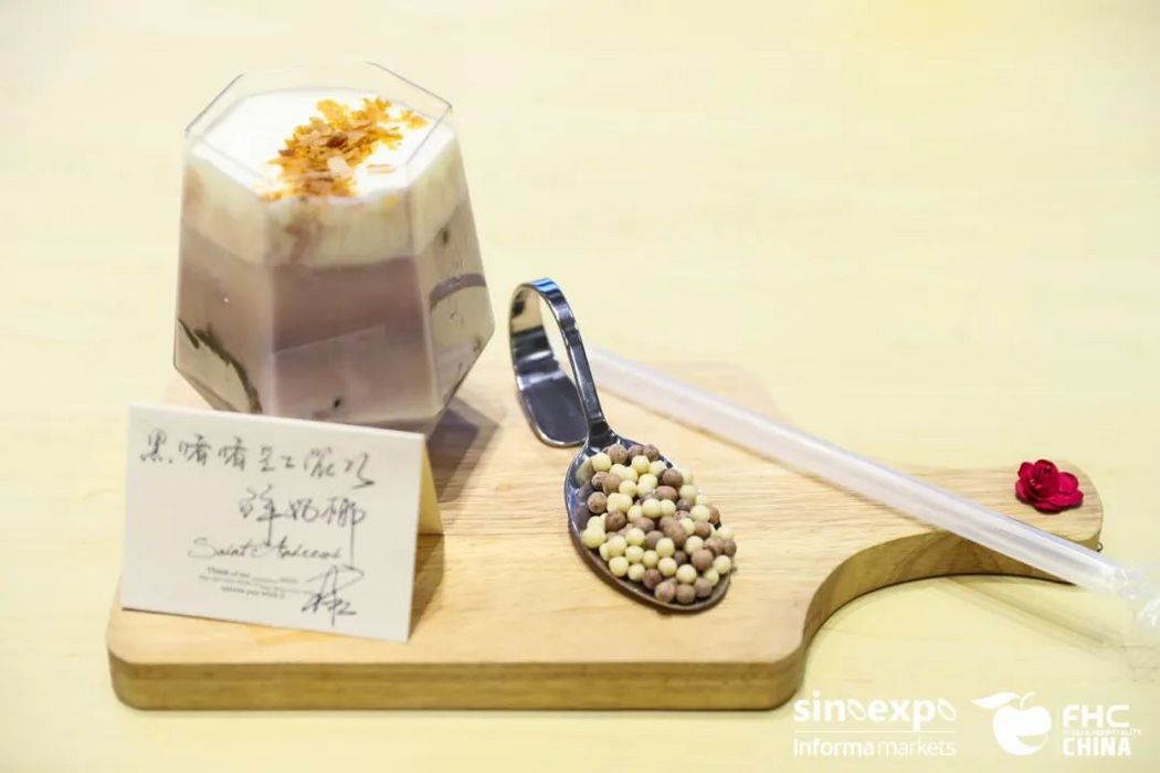 黑啫啫-芝士濃巧鮮奶椰