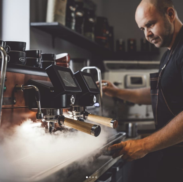 STORM 电控版半自动咖啡机