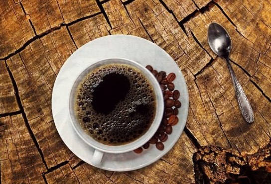 卡布奇诺咖啡产品的热量高吗？