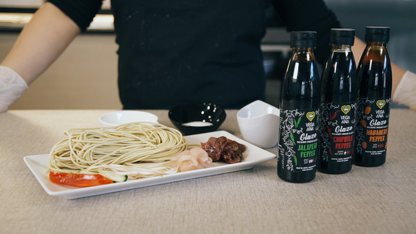 西班牙原瓶进口Vegaana哈拉皮辣味浓稠香醋(调味汁) - 微辣