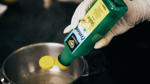 西班牙原瓶进口Vegaana“精粹8度”浓缩原萃柠檬汁