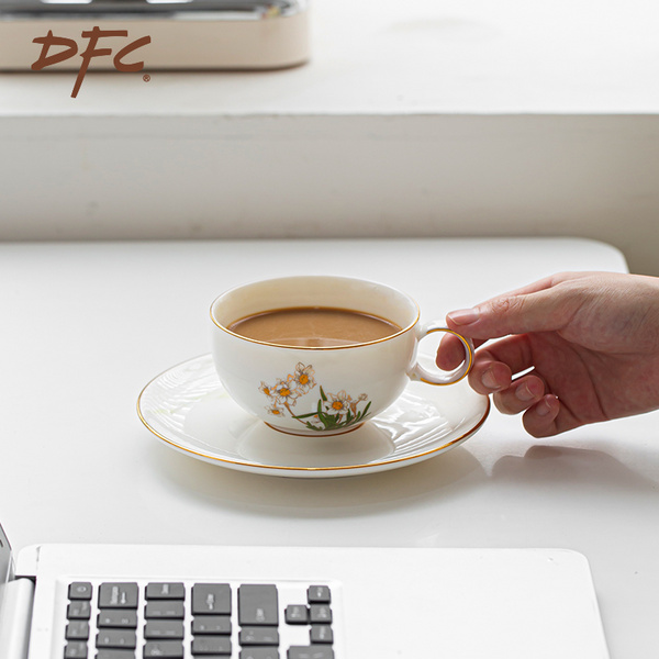 金玉玲珑水仙咖啡杯