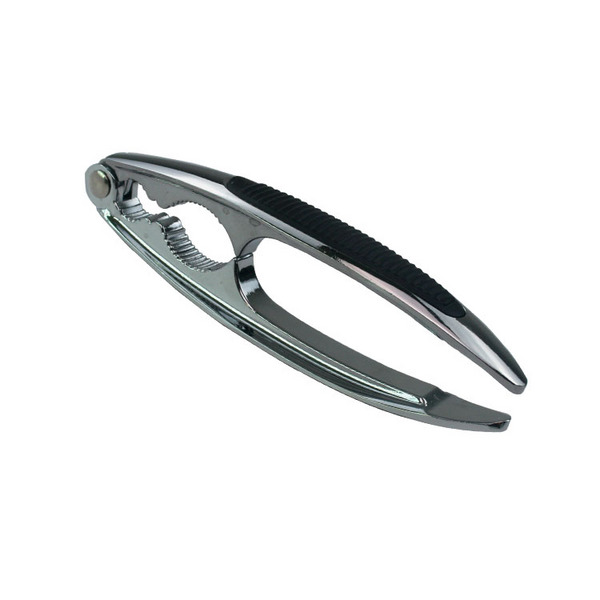 ZINC ALLOY NUT CRACKER  鋅合金鍍鉻核桃鉗  K14410