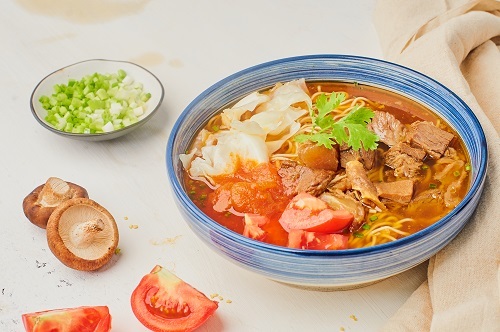鮮茄牛筋肉