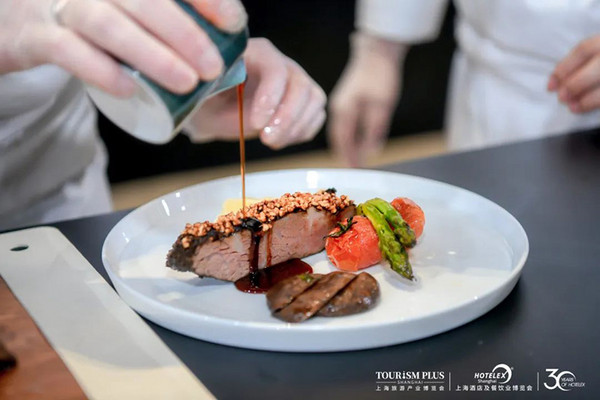上海奢厨国际美食峰会 名厨带你探索烹饪艺术 解构食材！
