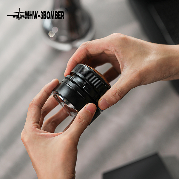 MHW-3BOMBER轰炸机飓风重力布粉器 58mm意式咖啡布粉器自适应高度