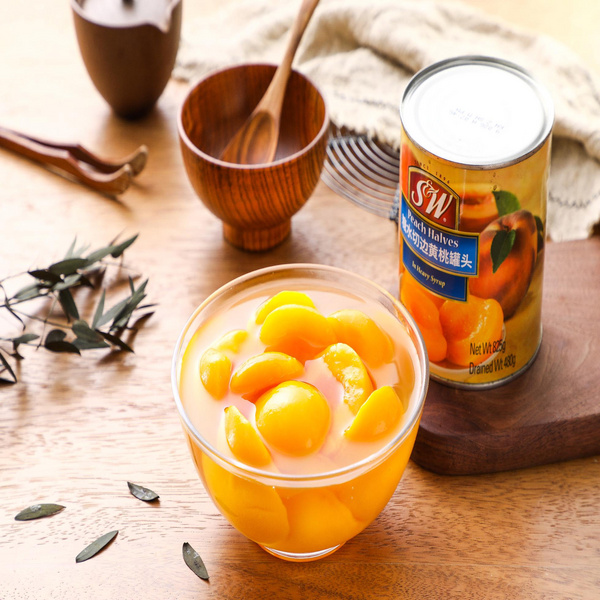 S&W牌糖水切边黄桃罐头