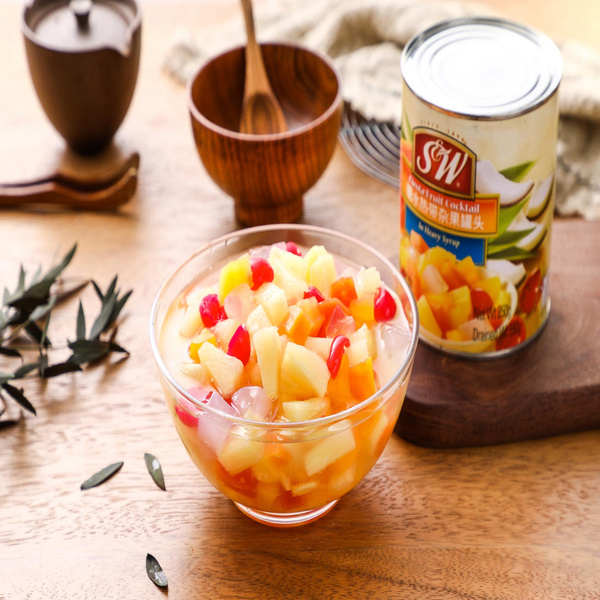 S&W牌糖水热带杂果罐头