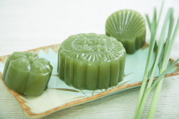 双黄金翡翠莲蓉月饼