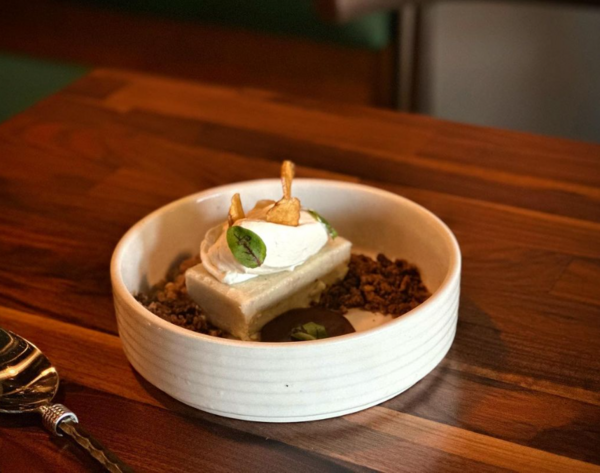 Tuxton德士敦磨砂Zion甜品餐盘系列