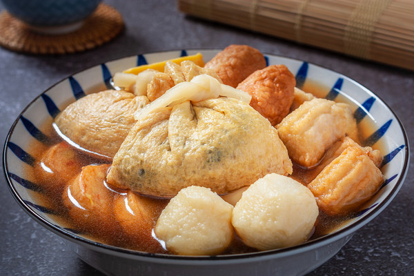 方便食品制造基地如何满足日益增长的市场需求与消费者口味变化？