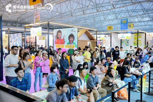沪上阿姨在港交所上市 奈雪的茶LOGO全面升级 淘宝闪购外卖单日订单量突破1000万