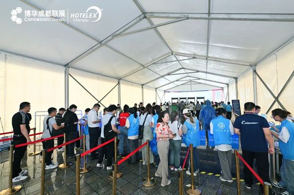 沪上阿姨在港交所上市 奈雪的茶LOGO全面升级 淘宝闪购外卖单日订单量突破1000万
